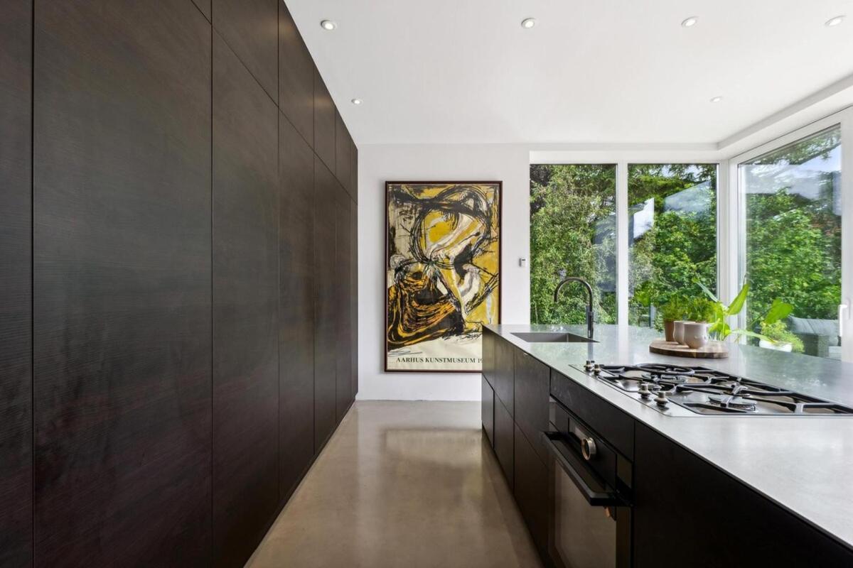 Elegant Luxury In The Heart Of